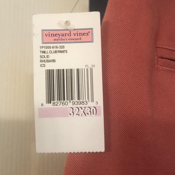 Vineyard vines Club Pant. W32, L30. Nantucket Red. - Picture 3 of 5